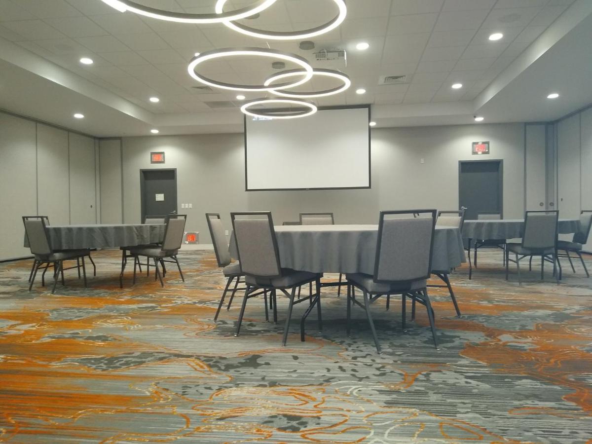 Holiday Inn - Kansas City - Northeast By Ihg Luaran gambar